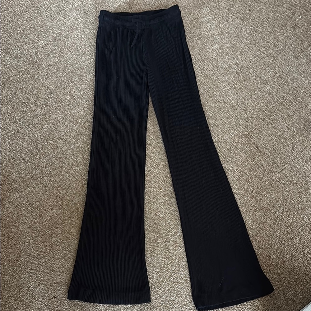 LESET Black Wide-Leg Ribbed Pants S